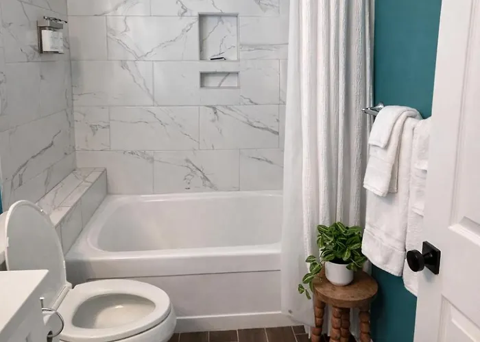 Holiday home The Retreat-luxurious, Pet-friendly *